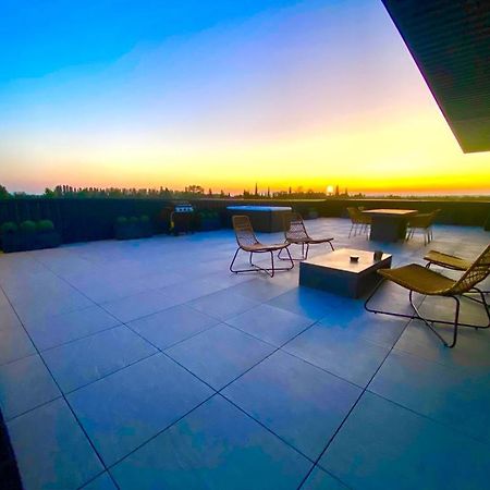 Saint Remy De Provence Roof Top Avec Jacuzzi Esterno foto